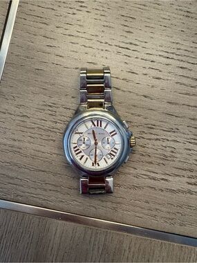 Michael Kors | Accessories | Michael Kors Parker Pav  display picture 2